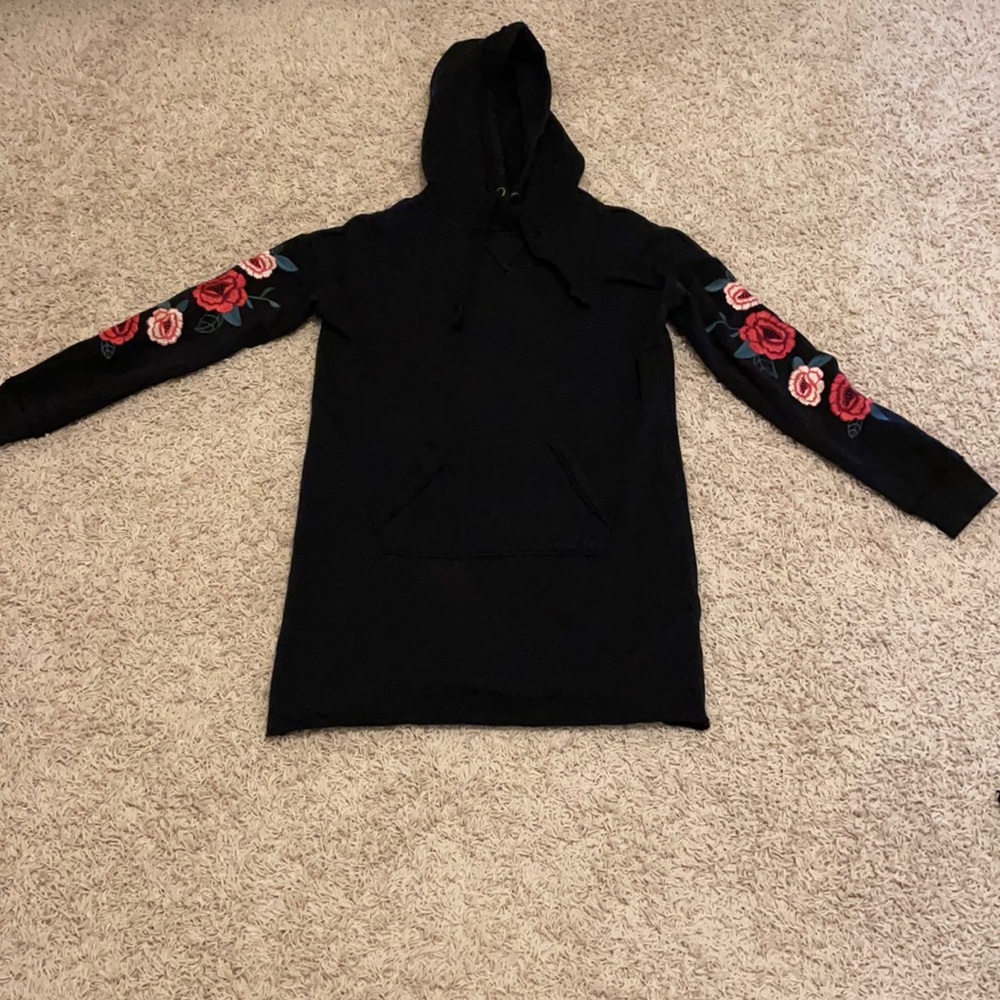 Black Hollister sweatshirt dress